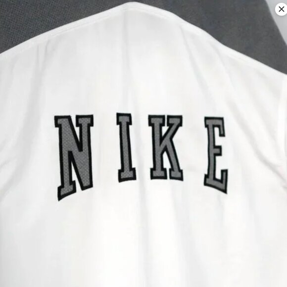 Vintage Nike 90s Tracksuit Jacket Full Zip Windbreaker Swoosh White Black Retro - Picture 13 of 15